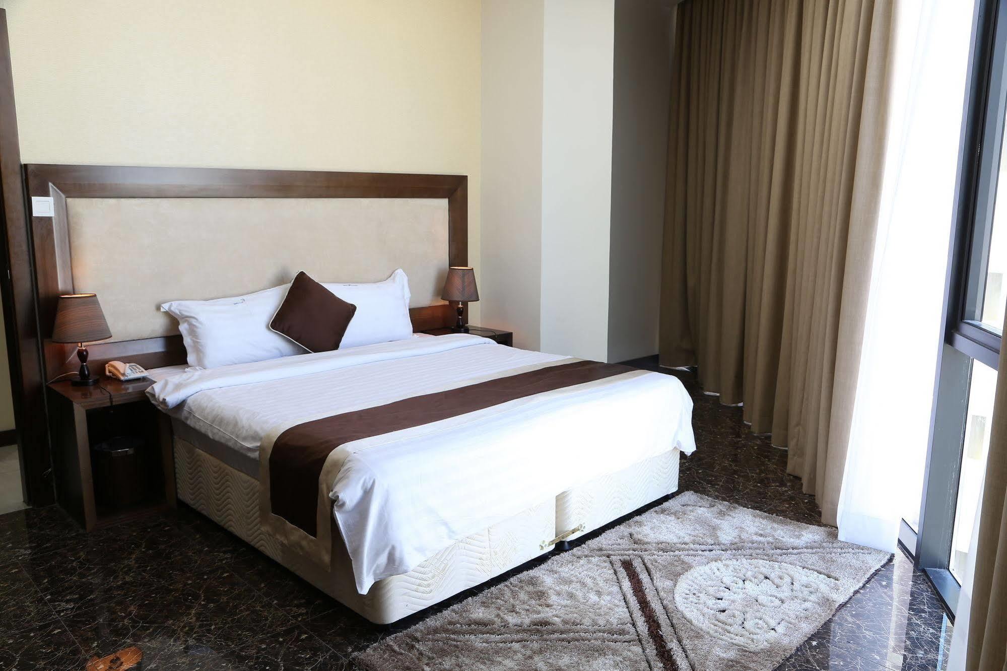 Belle Tower Luxury Apartments Manama Eksteriør bilde
